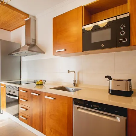 فيلة Davinci - *