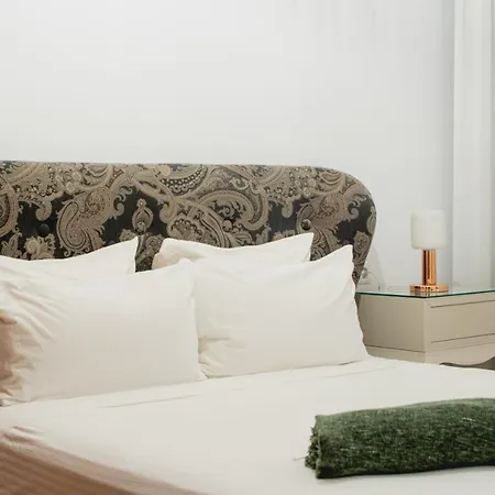 Vila Davinci - *