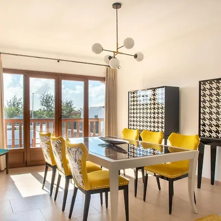 Вілла Davinci - *